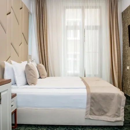 فندق Agora Boutique