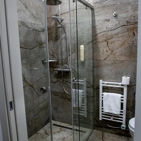 Agora Boutique Hotel 3*