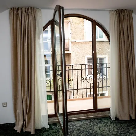 Agora Boutique 3* Sofia