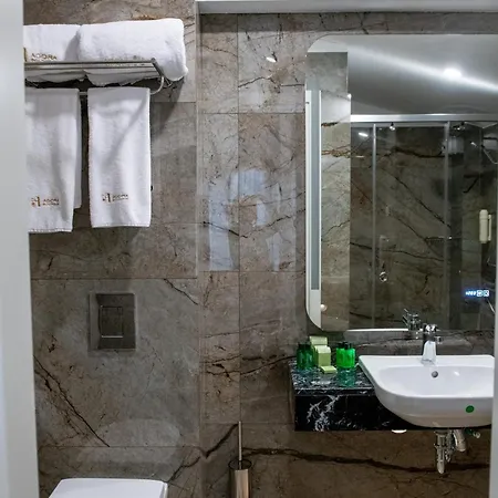 فندق Agora Boutique 3*
