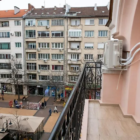 Hotel Agora Boutique 3*