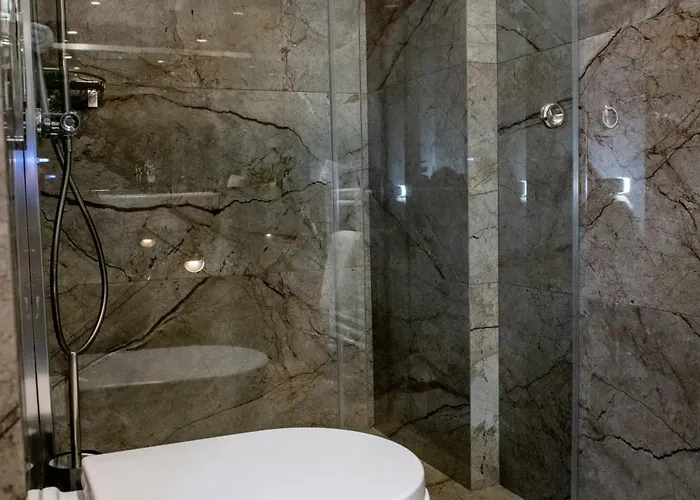 Agora Boutique Hotel 3*