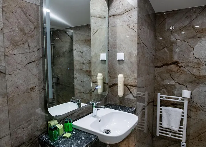 Agora Boutique Hotel 3*