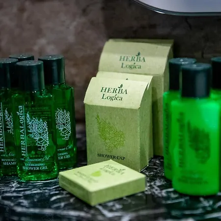 Agora Boutique 3*