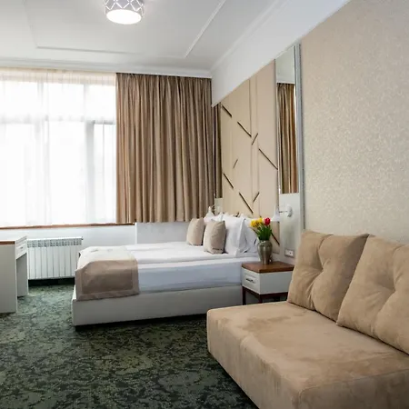 Agora Boutique 3* Sofie